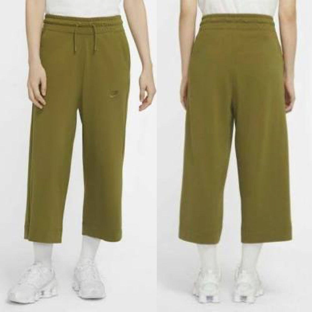 NWT Nike Sportswear Womens‎ Jersey Loose Capri Pants Olive Medium